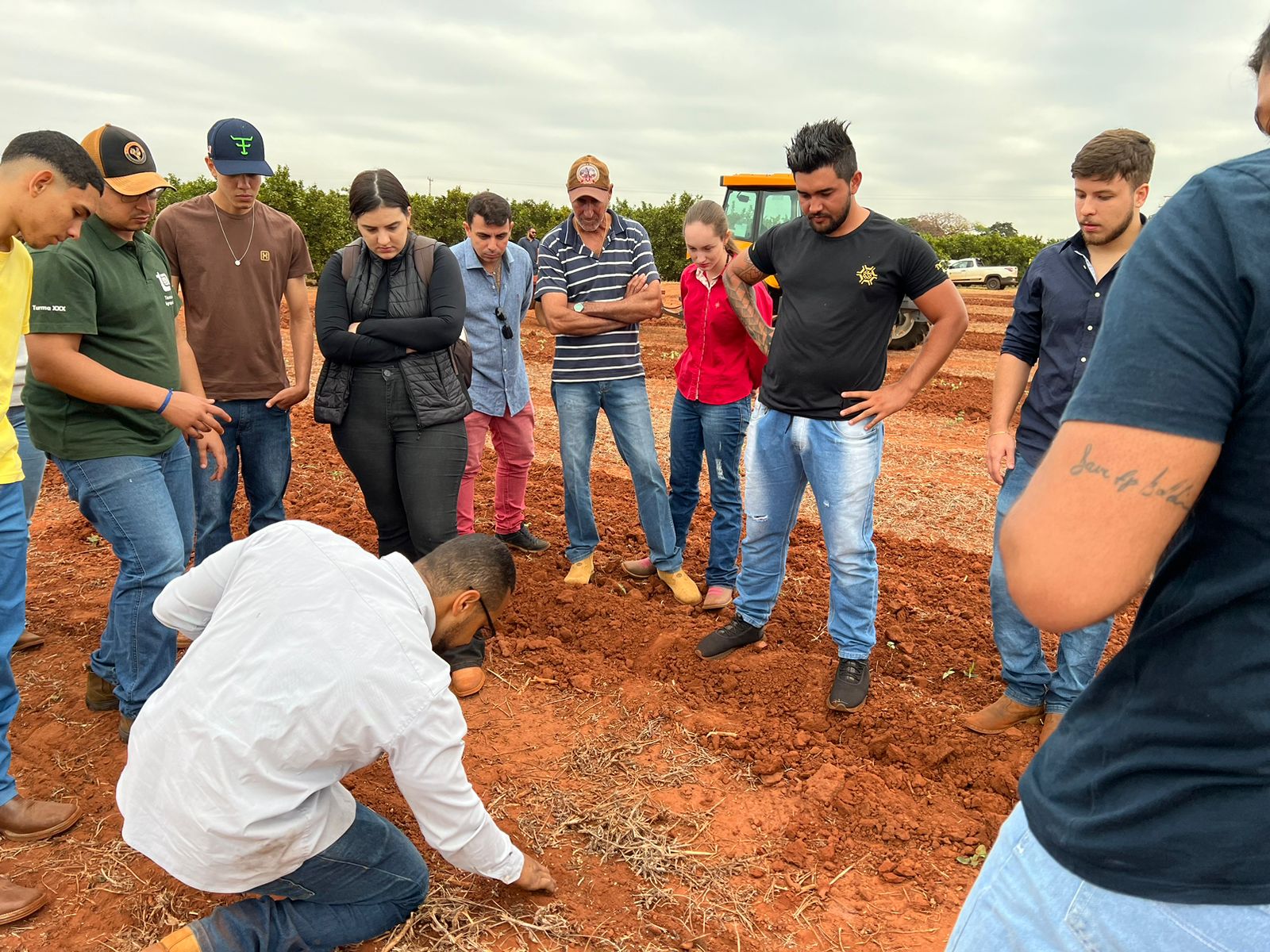 Curso de Engenharia Agronômica promove aulão sobre Regulagem e Calibração