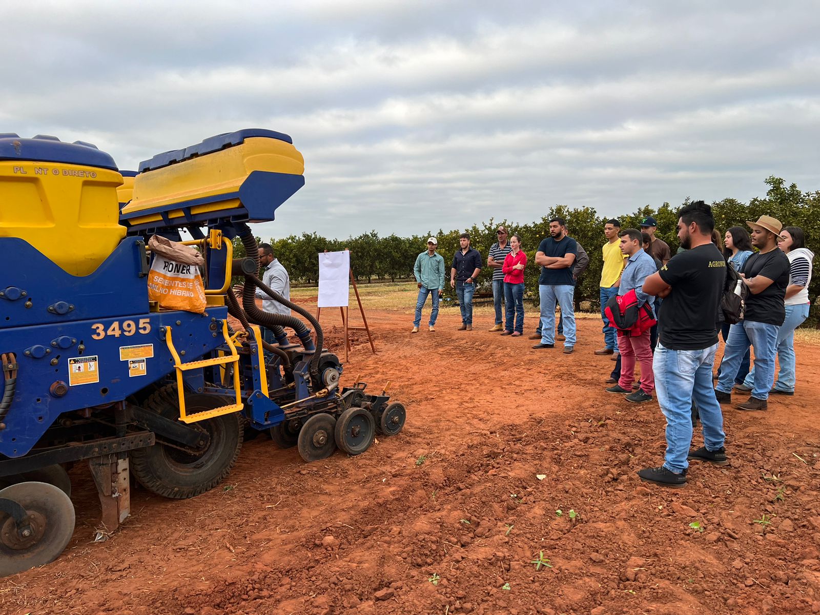 Curso de Engenharia Agronômica promove aulão sobre Regulagem e Calibração