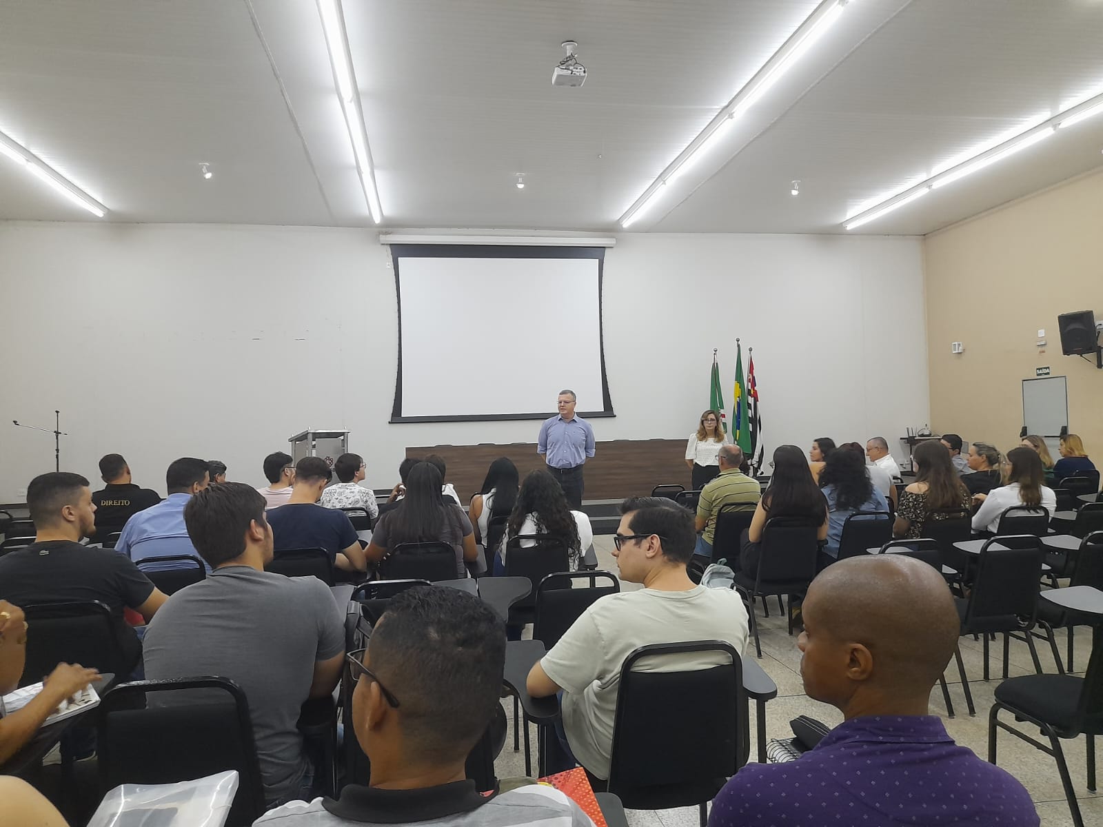 IMESB recepciona seus novos alunos e veteranos