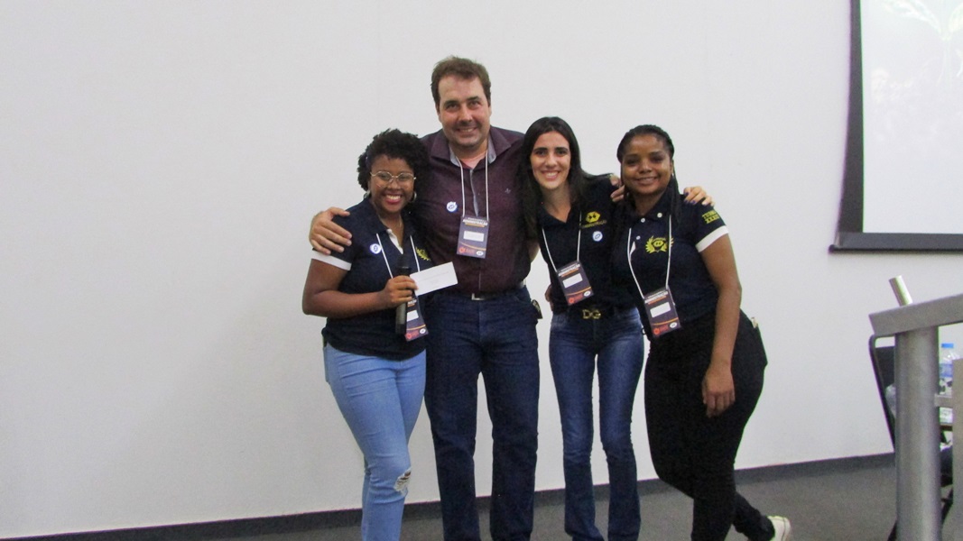 32ª Semana de Administração | Carol Curimbaba