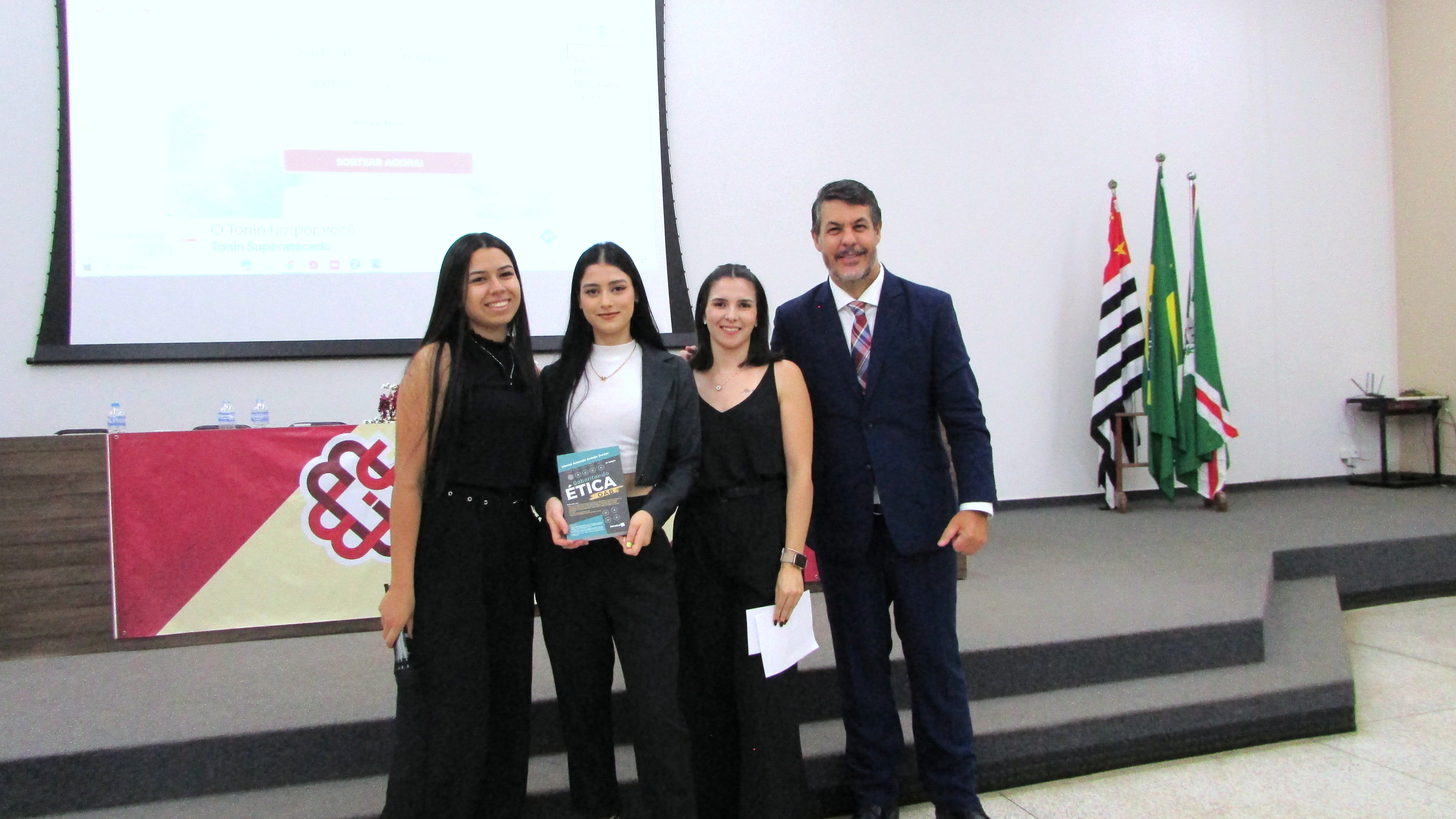 XX Semana Jurídica | "Direito do Consumidor na era digital: responsabilidade por golpes virtuais contra o consumidor"