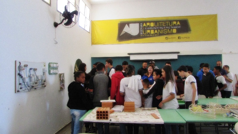 IMESB recebe a visita dos alunos da Escola José Francisco Paschoal