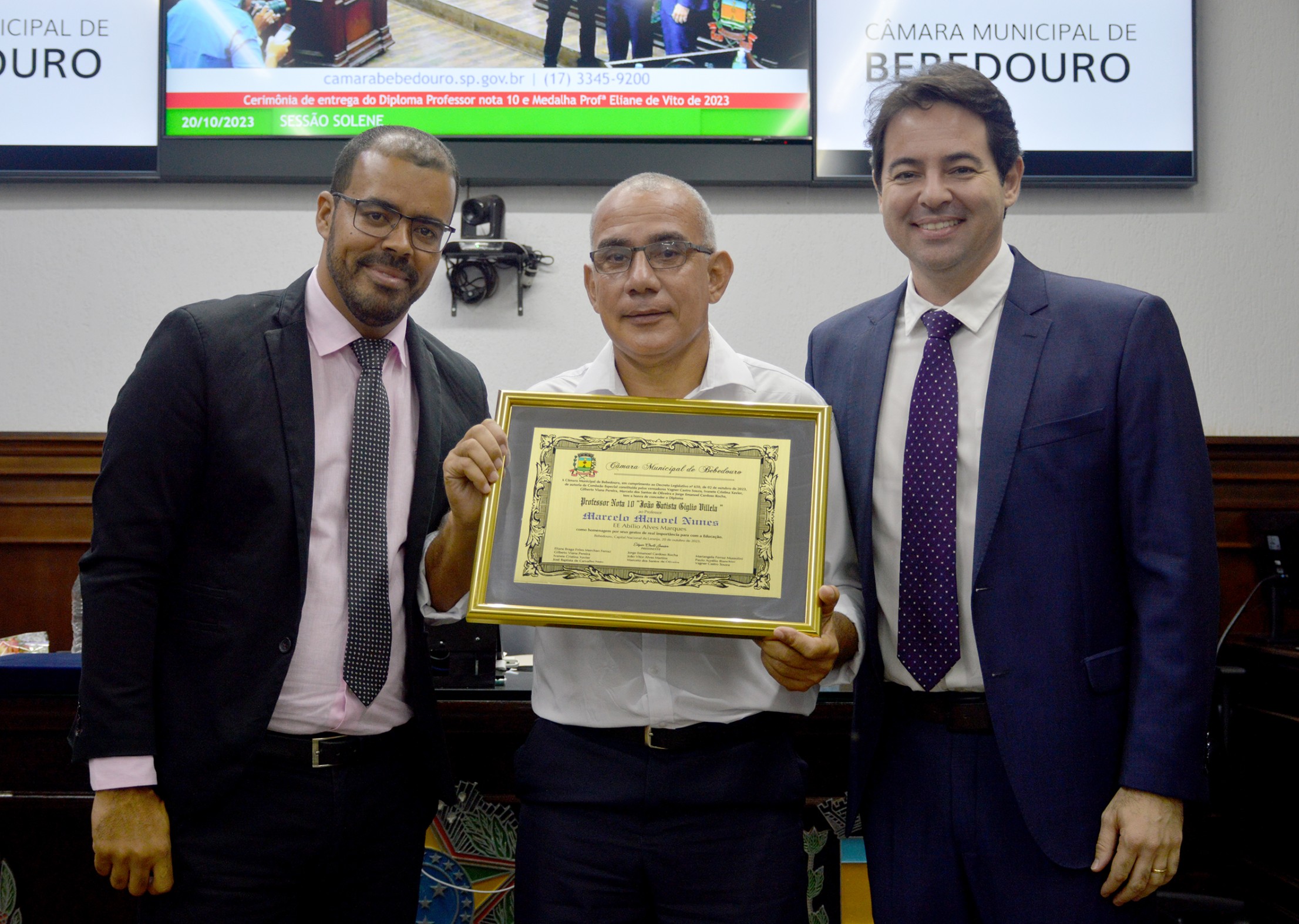 Professora de Direito Rosiane Sasso Rissi recebe título de Honra ao Mérito