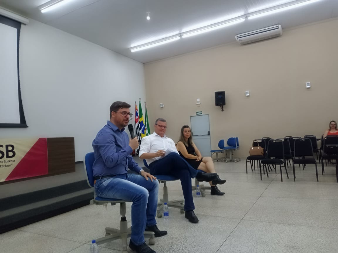 f0d51f7a-7e93-4558-aaf3-32fd291b704a