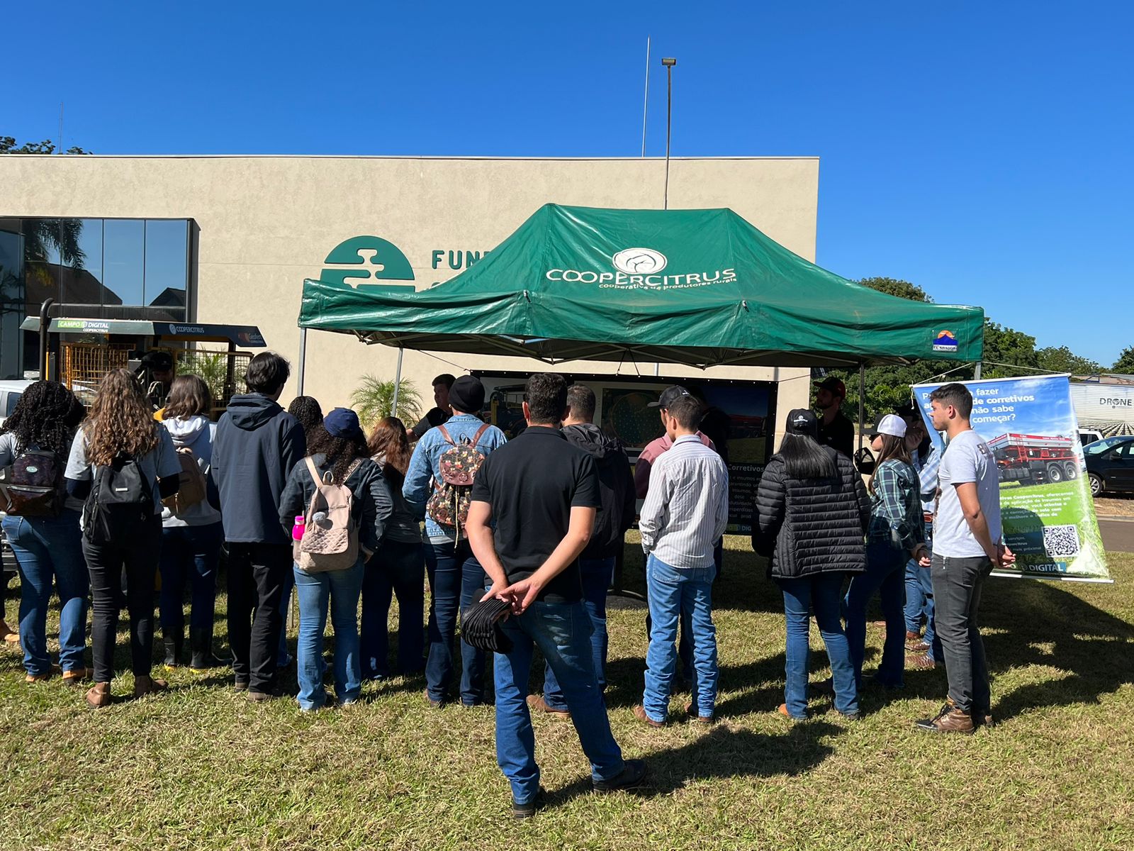 1ad017d4-92db-4e3c-9746-a4df74a4151e