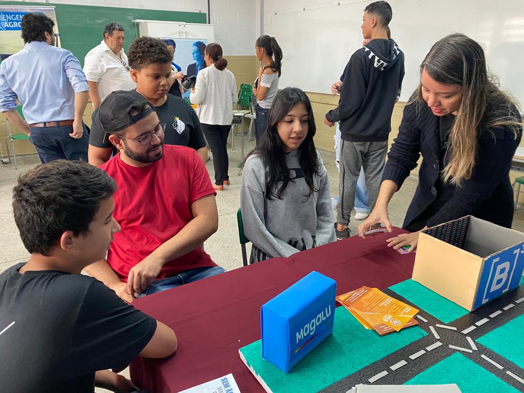 14f965fd-0bcd-4d9b-9d6c-3186dbc38505