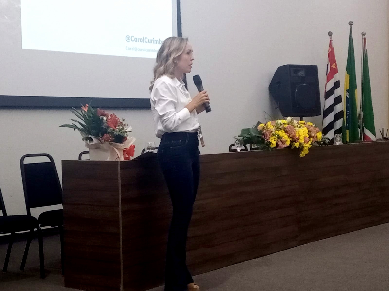 44840850-b69e-4bf8-bf52-8cfd1fb86a4e