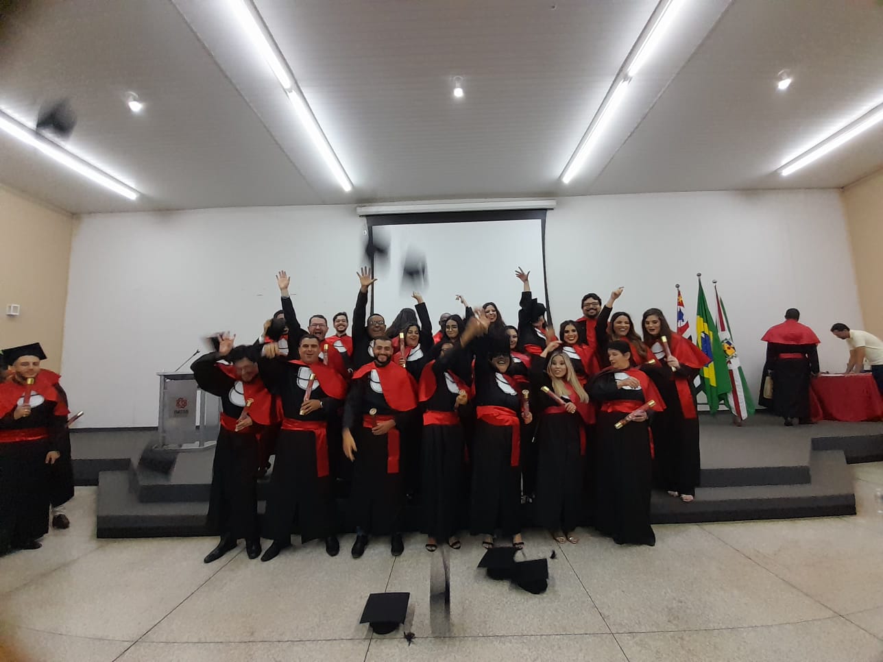 81fb3d5e-87ca-4a88-a0e5-a634d5330c81