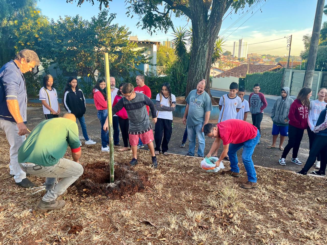 ac0ae3d6-8235-4e5b-a3fe-68f74e49a66d