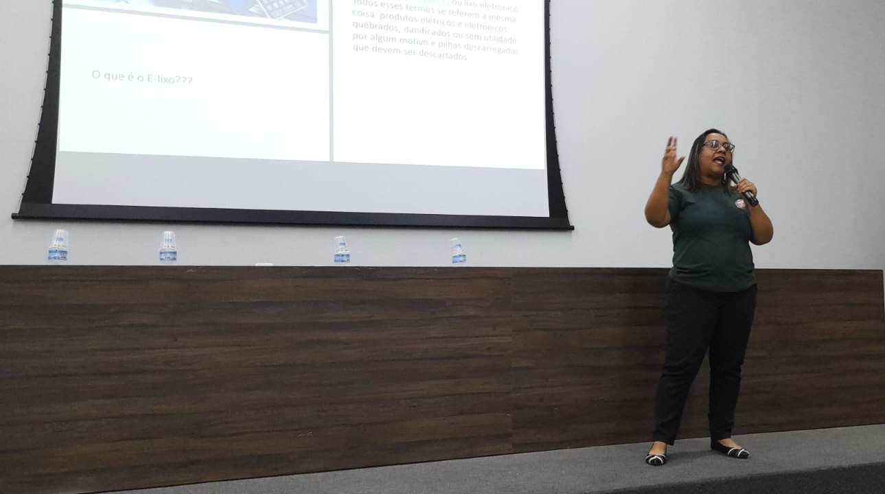 8382f995-53e4-47b5-899c-8ff8be257381