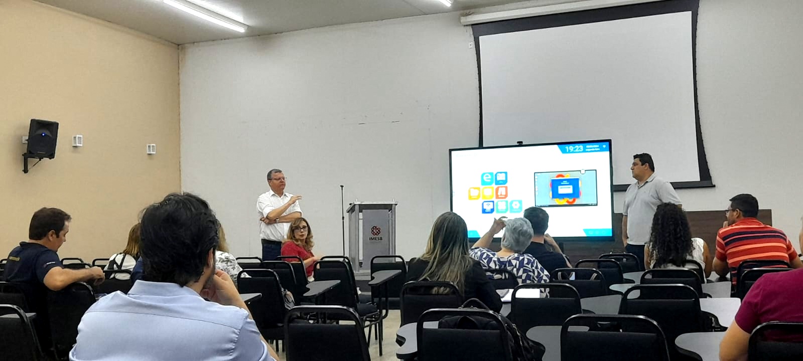 0104d27b-d96a-4e9d-8555-ba7c8851efb3