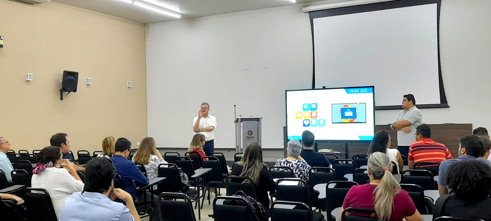 5b710350-1ac3-43d0-abc4-a3f2b961a27d