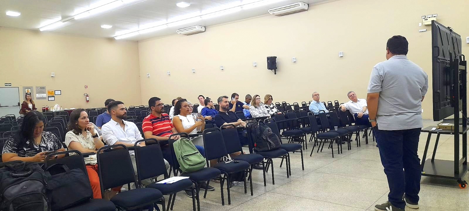 7176223e-ae95-439c-be02-656758d38044