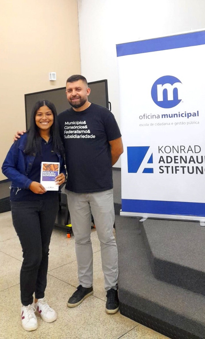 4ddf33cb-5c61-4926-abdc-db66e0f6abb1