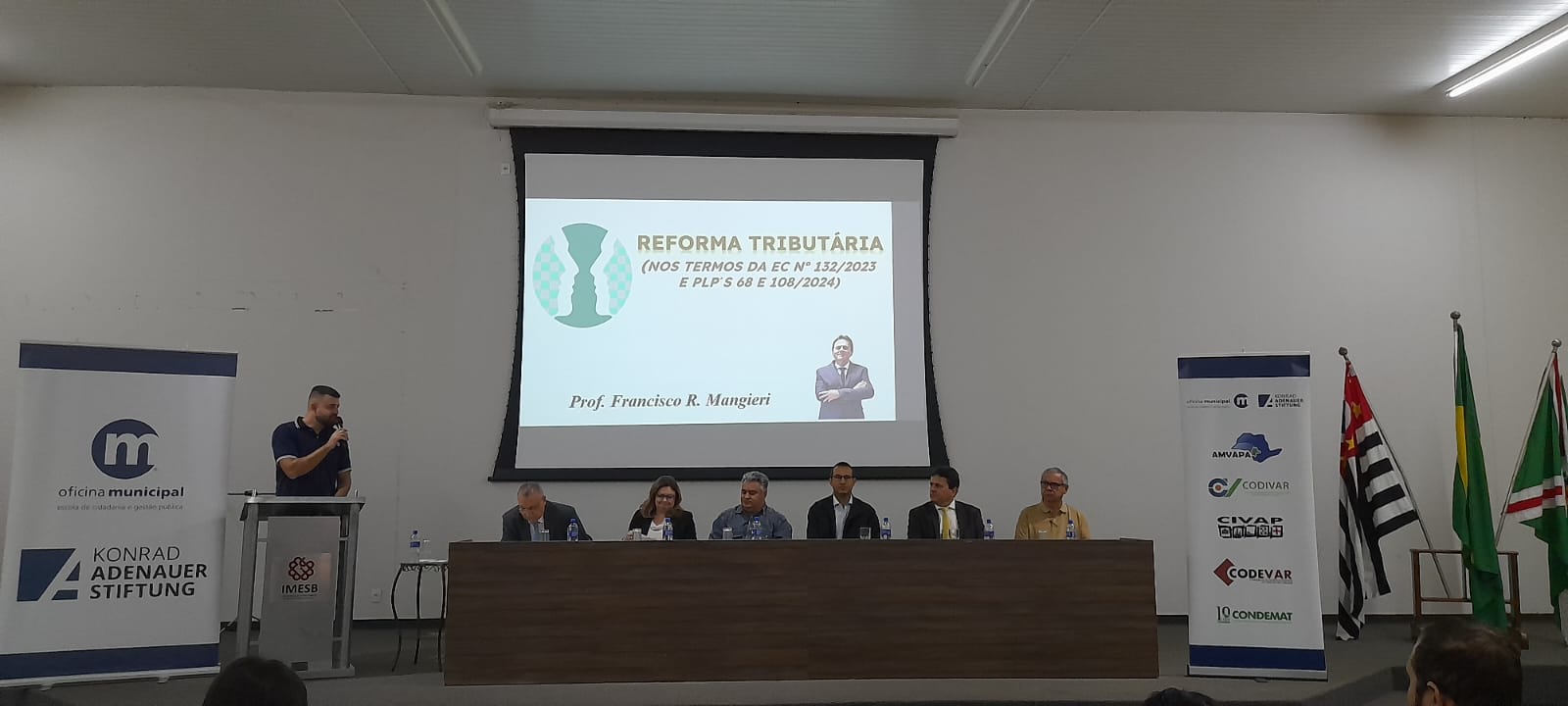 8b30dc34-2a2b-44bb-9a87-a9d923f07164