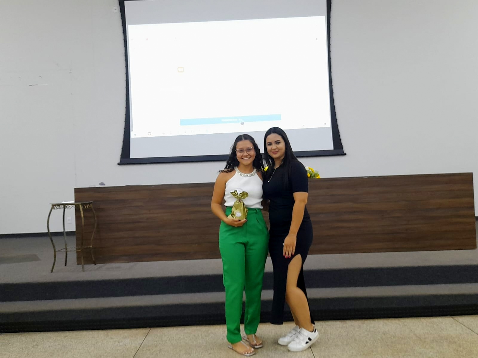 178adcb1-dcd8-4dac-a572-58146c5e2729