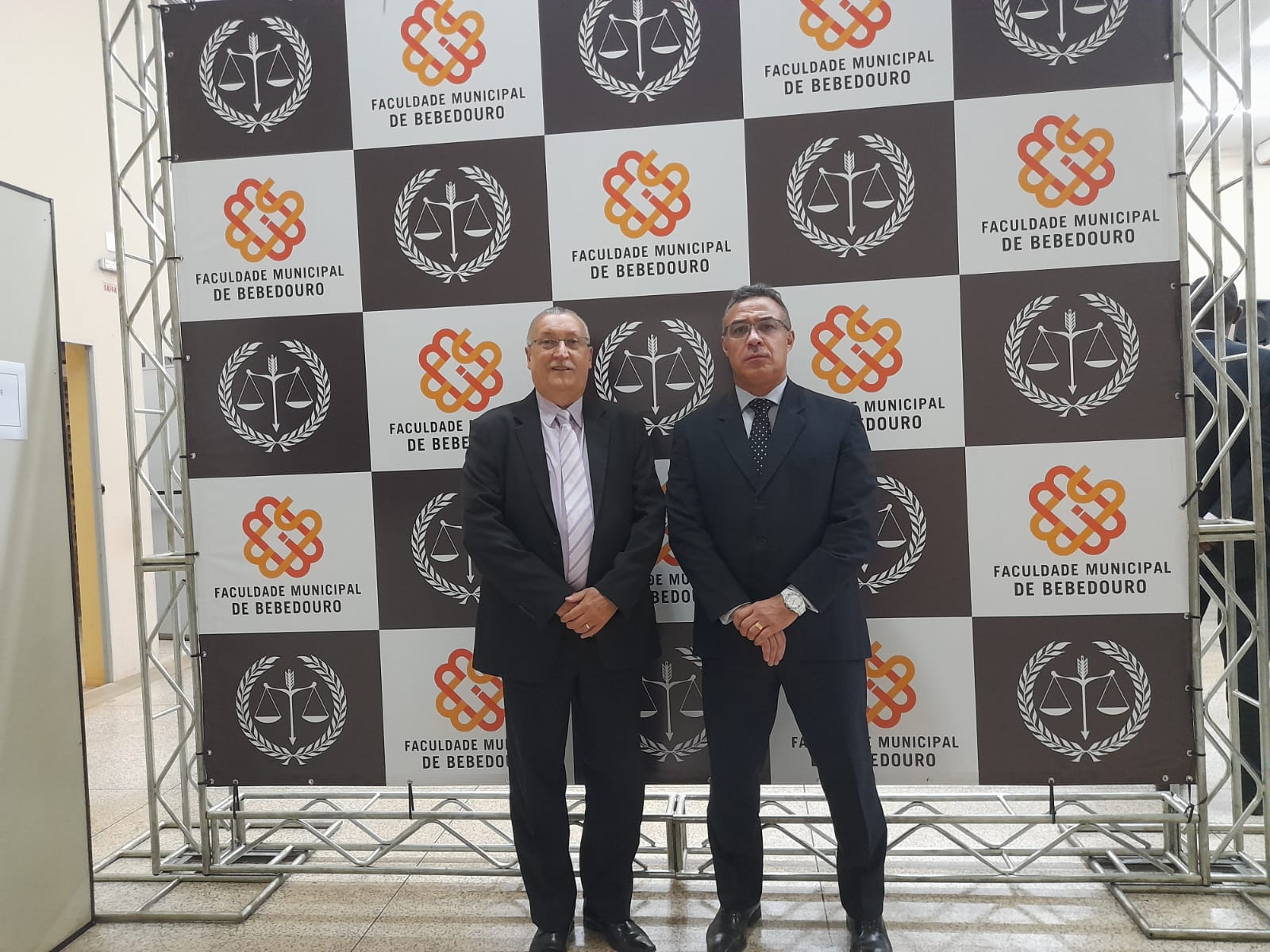 3796ab39-9853-46e9-b603-f8839c41ba60