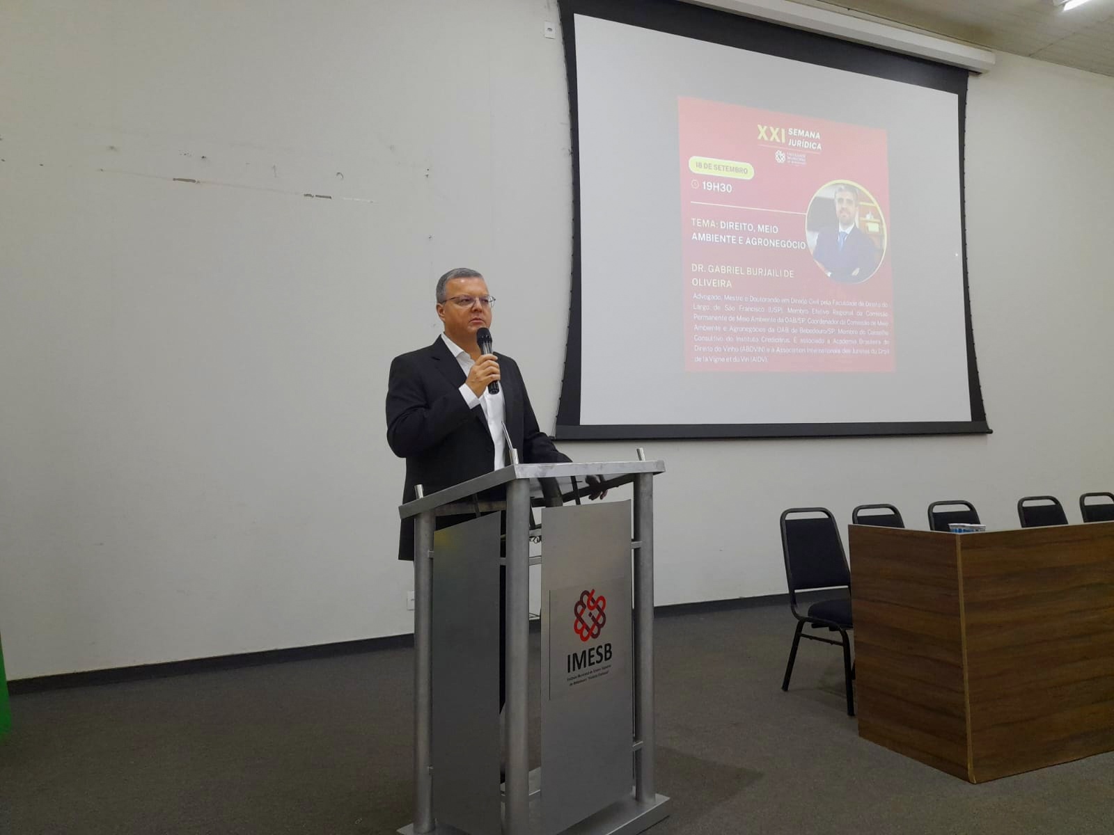 d5167420-aeca-4450-b3a4-61569e3f4c6b