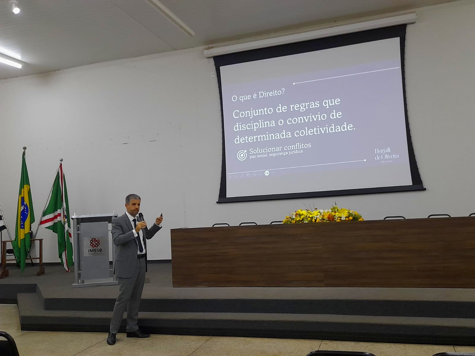 f46f25bb-2bbe-40cd-a8ff-9dfe14a0e45e