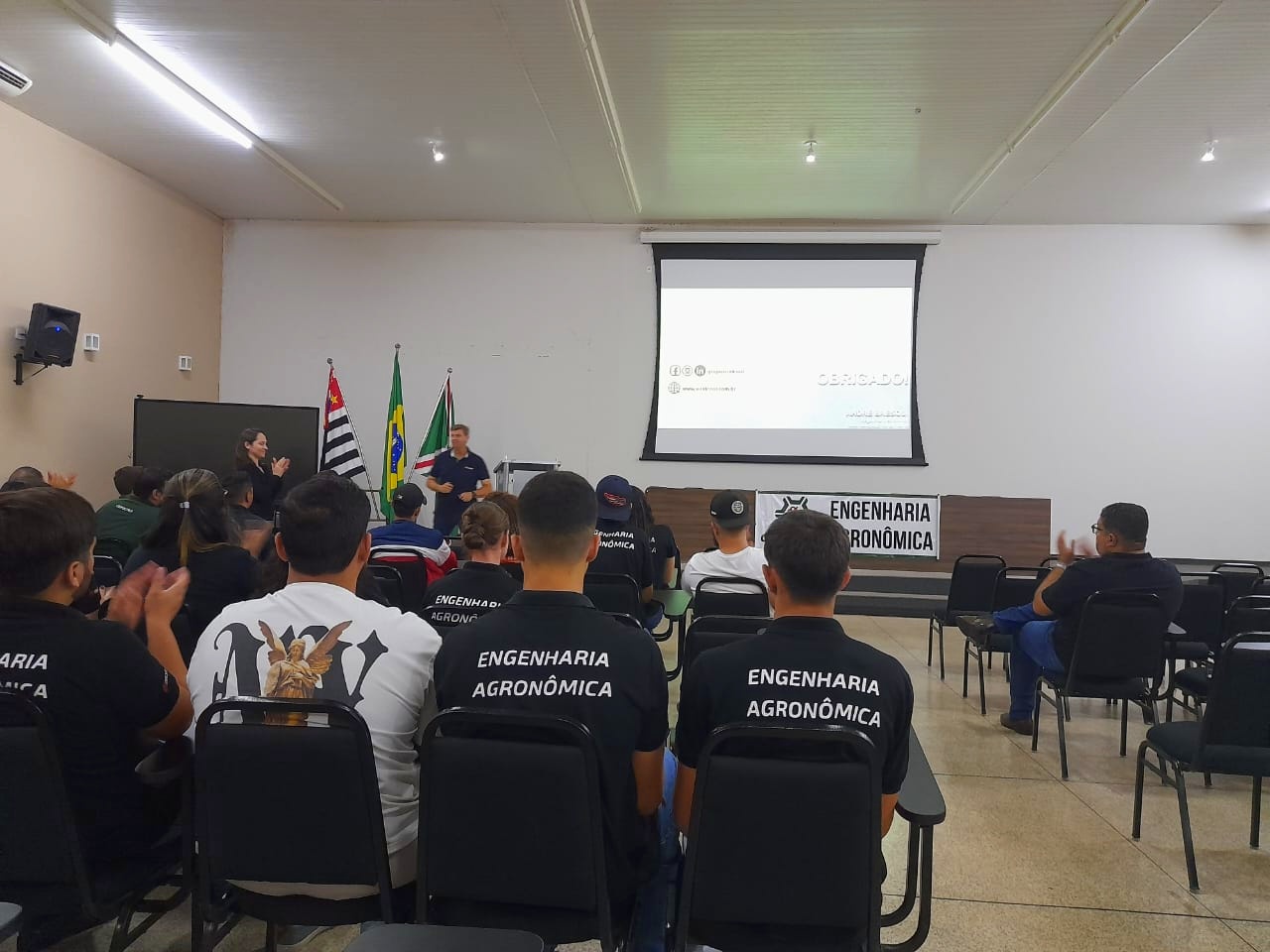 aaf6c2b5-683b-4bf6-afc0-727deafa0a5e