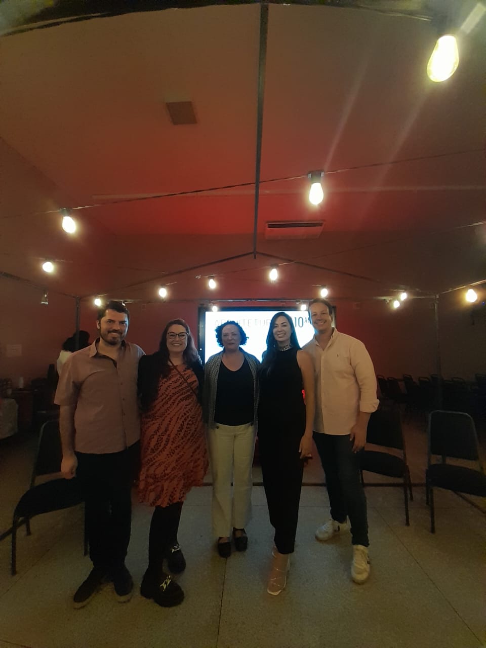 e9d00196-95a7-46ea-a449-d8decc355c7c