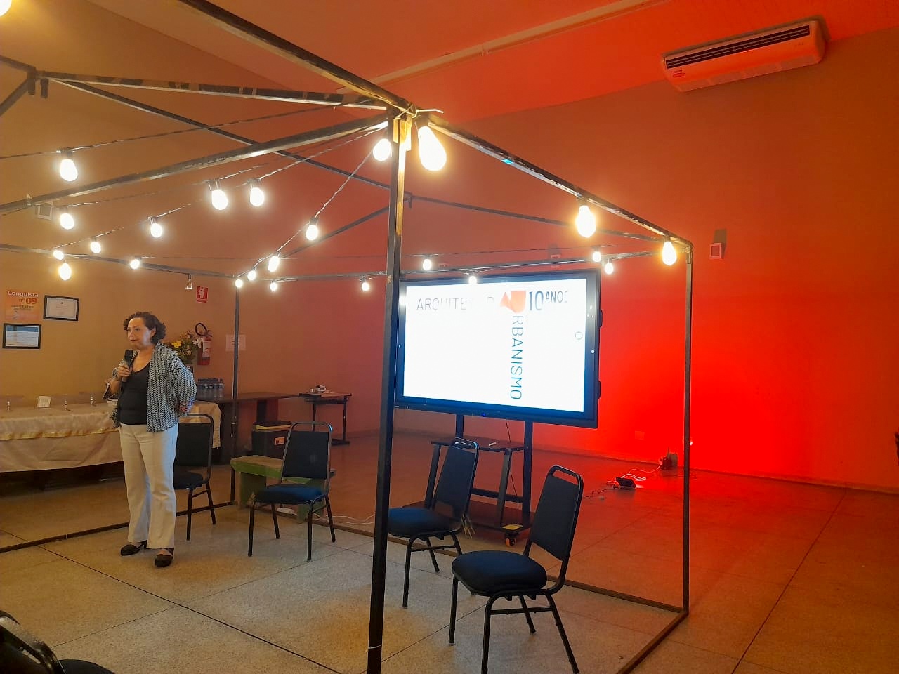 f4b4f1a0-6167-4d98-adc2-2ce42cfdacaf