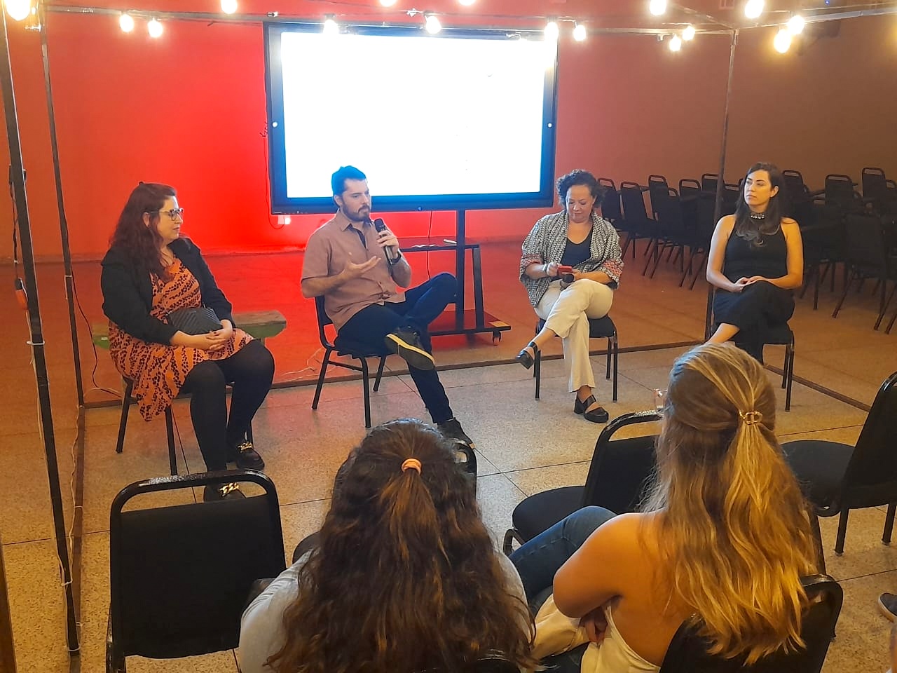 af713103-9f27-49ba-ba64-12eb65e40216