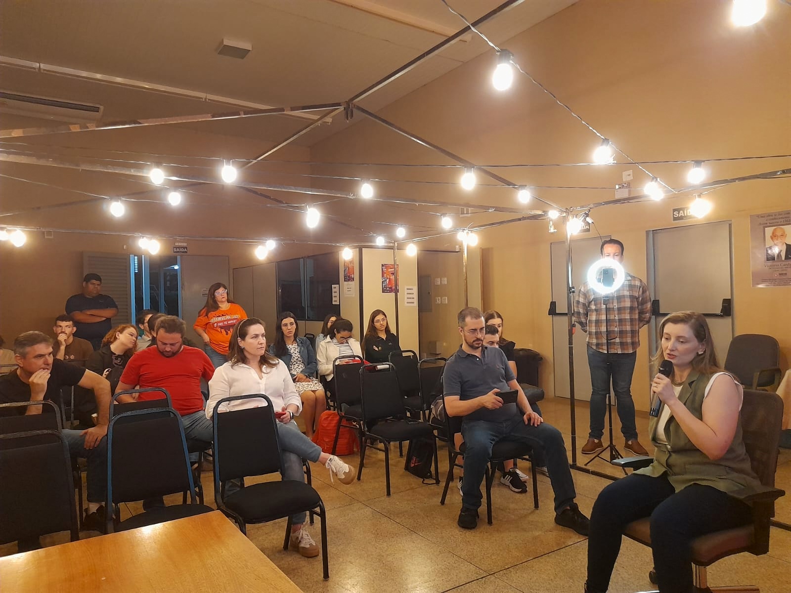 2fa404f2-d2b0-4c37-be45-1f4018179705