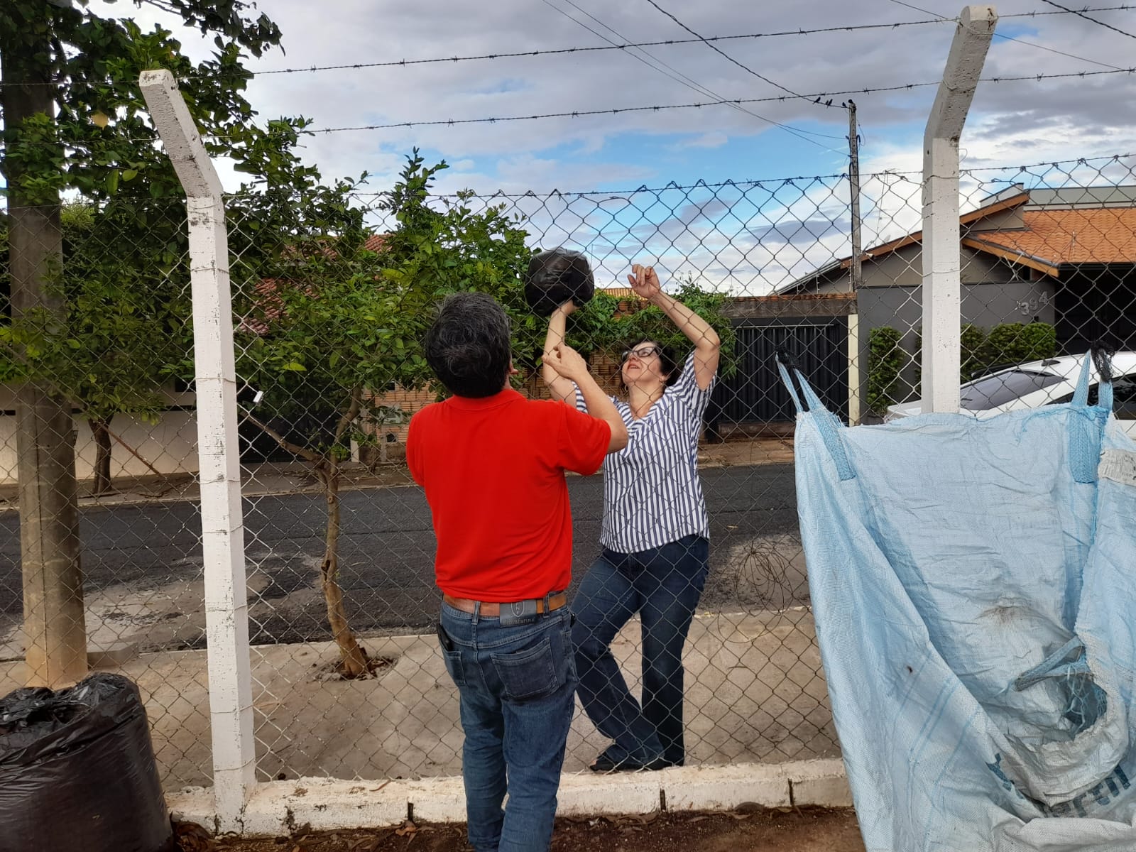 d8980da5-bdd1-4379-9bcf-8631e0bcdf5e